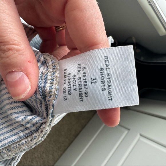 Classic Light Blue Striped Jean Shorts - Picture 9 of 10